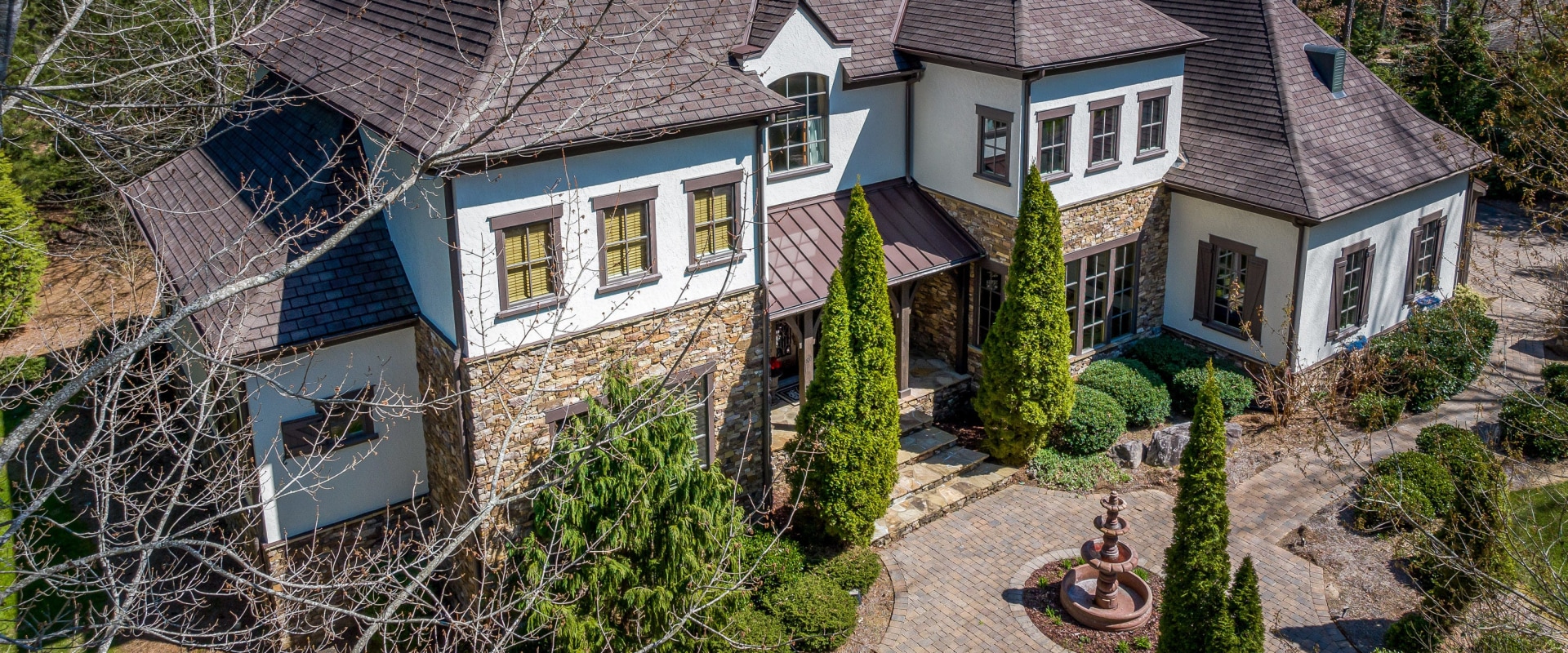 What is north carolina's richest town?