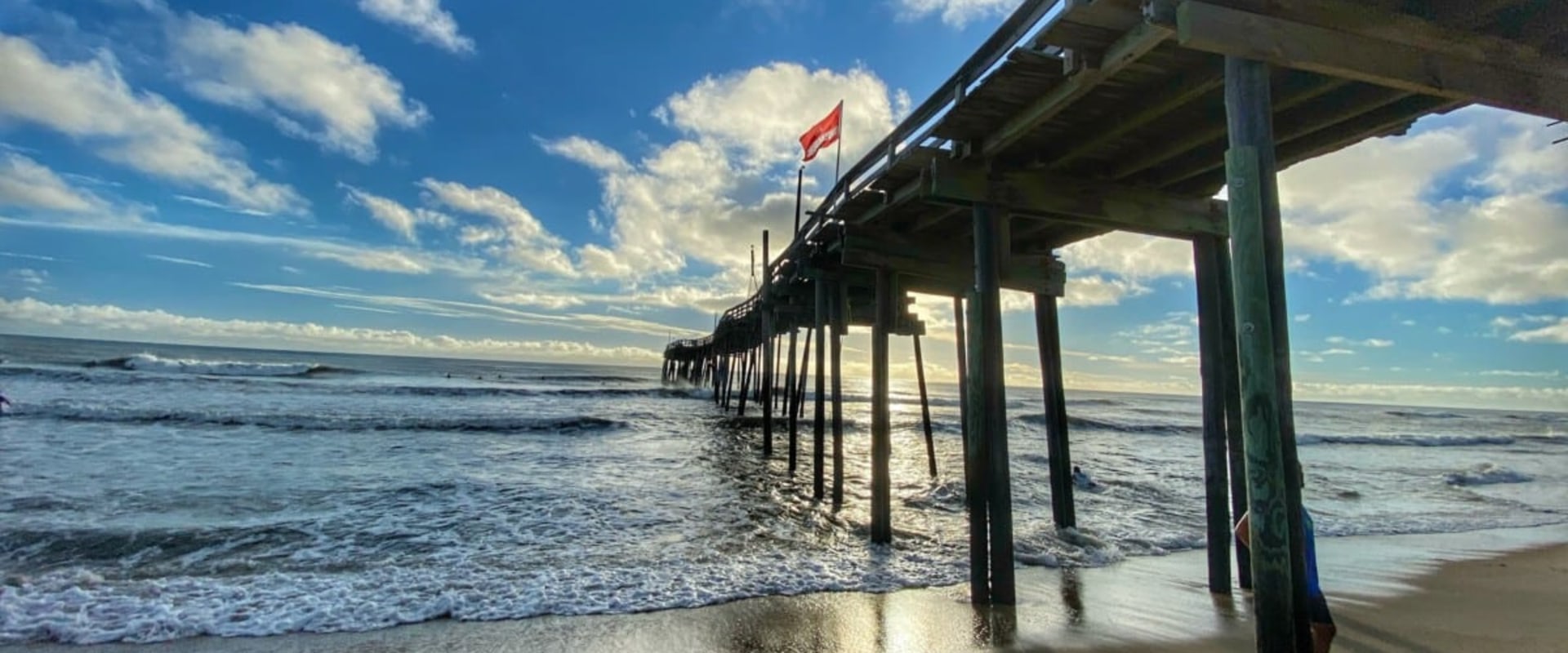 Where is the best place to live in north carolina near the beach?